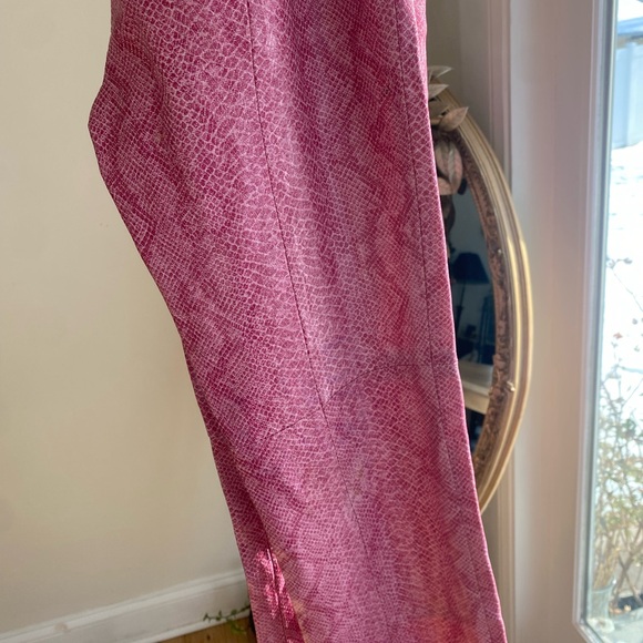 Pink Snake Print BCBG Pants. - Picture 12 of 13